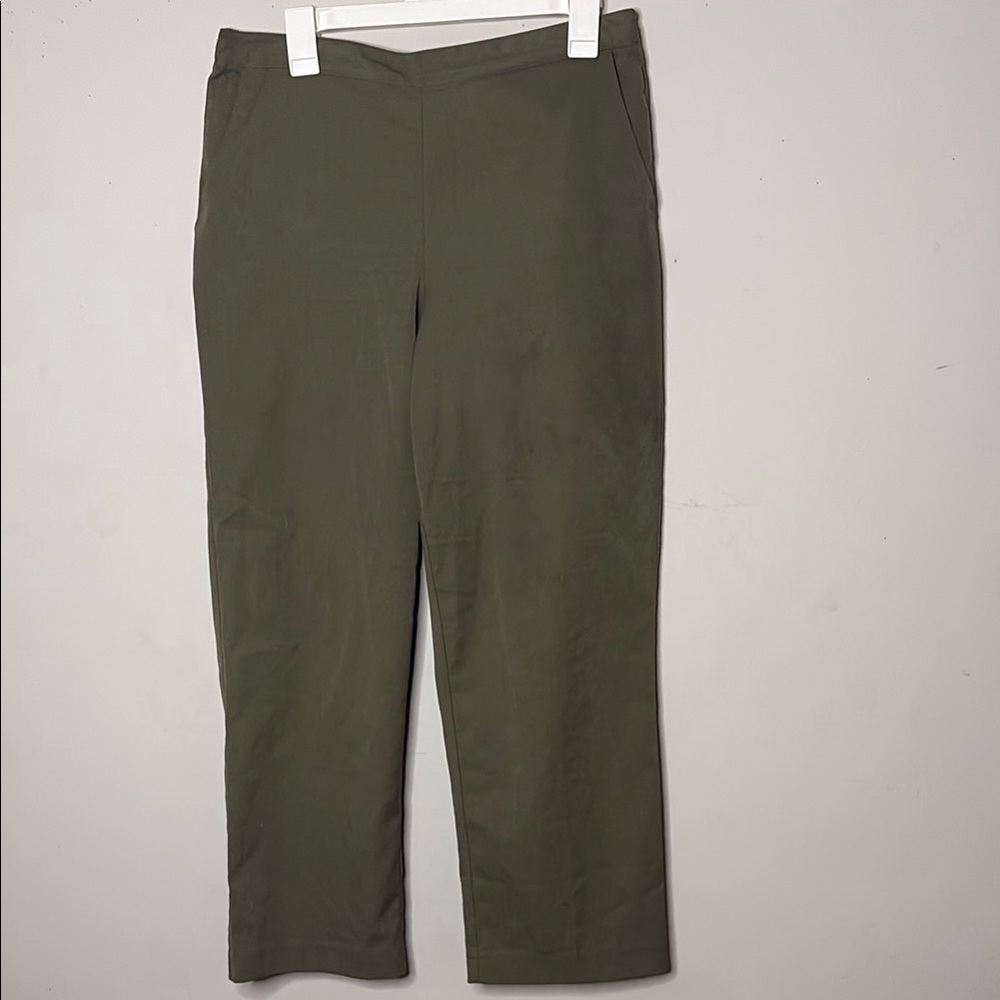 Alfred Dunner Women's Olive Chinos